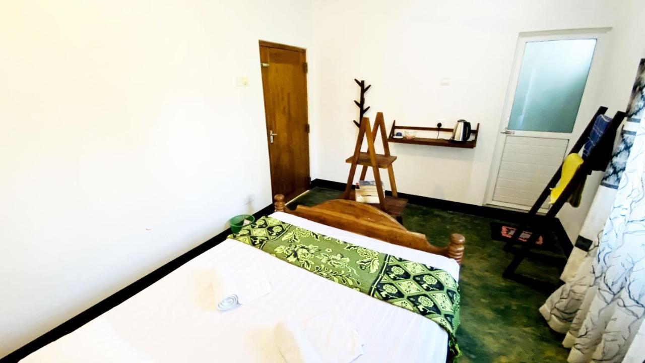Madiha Surf House Lanka Ξενοδοχείο Ματάρα Εξωτερικό φωτογραφία