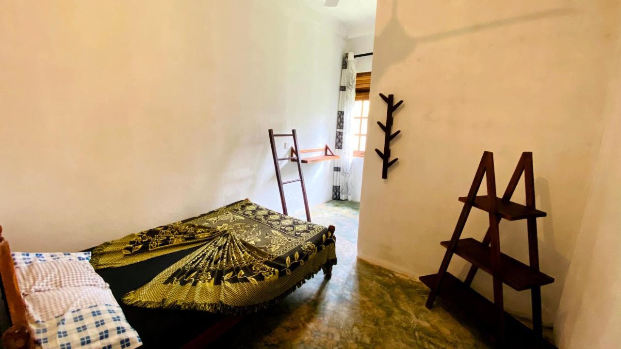 Madiha Surf House Lanka Ξενοδοχείο Ματάρα Εξωτερικό φωτογραφία