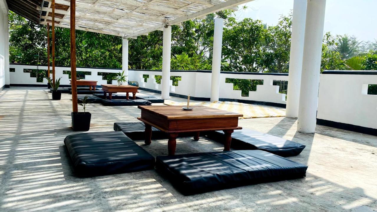 Madiha Surf House Lanka Ξενοδοχείο Ματάρα Εξωτερικό φωτογραφία