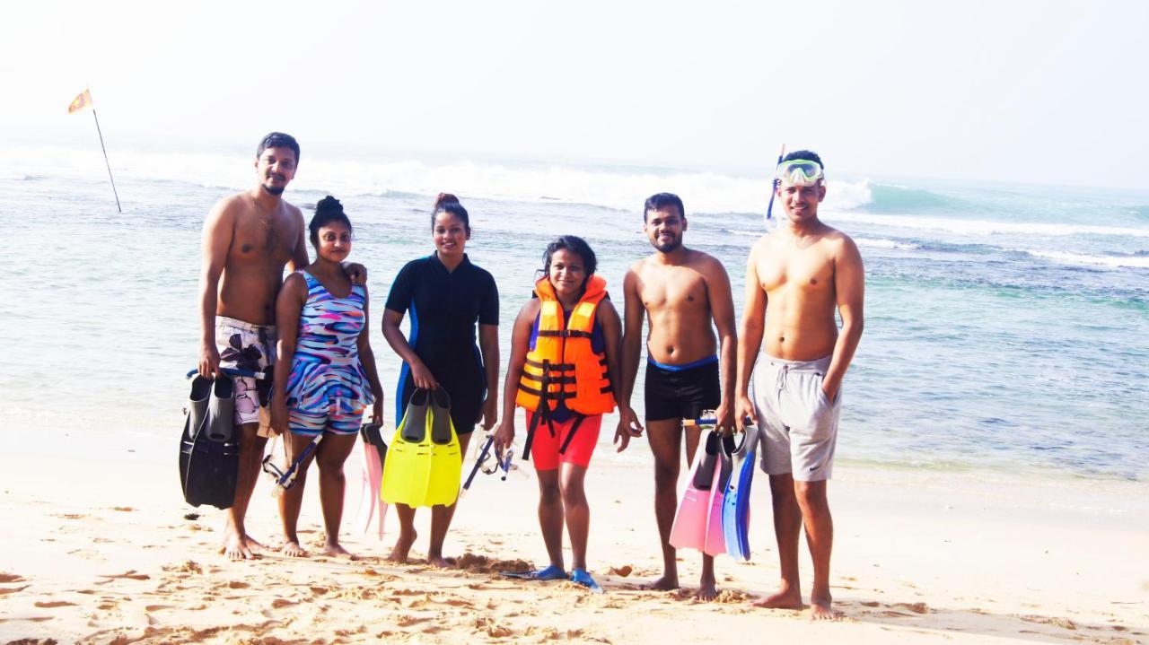Madiha Surf House Lanka Ξενοδοχείο Ματάρα Εξωτερικό φωτογραφία