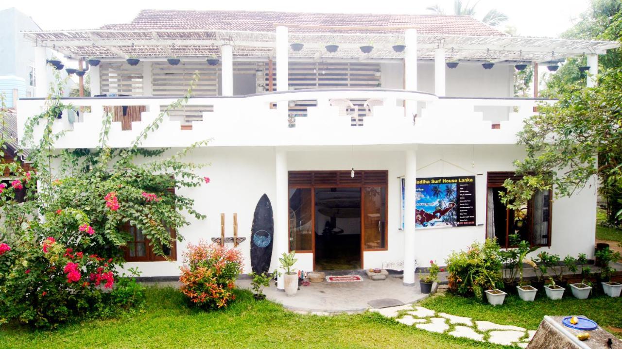 Madiha Surf House Lanka Ξενοδοχείο Ματάρα Εξωτερικό φωτογραφία